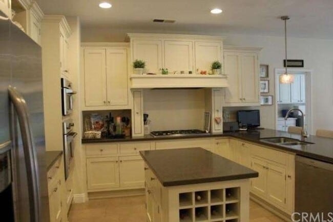 Building Photo - Beautiful, Expansive Paseo Del Sol Pool Home for Rent