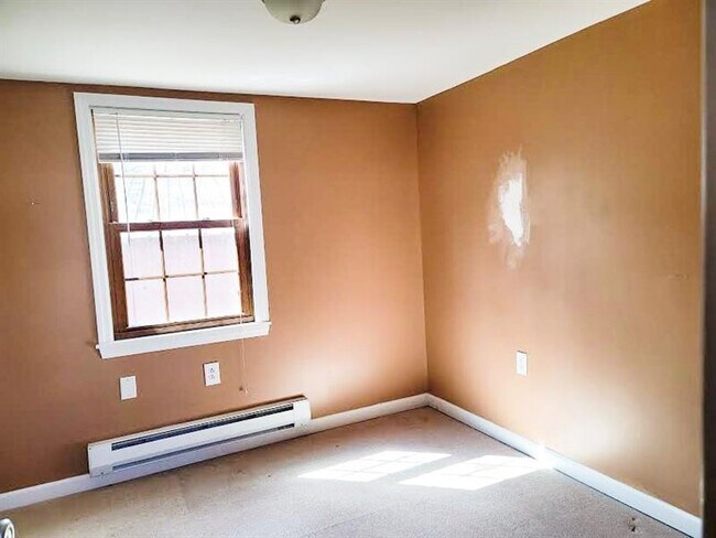 Building Photo - 124 Kozy Corner Rd