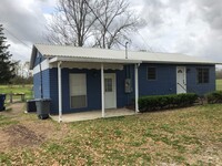 Building Photo - 143 Dandurand St