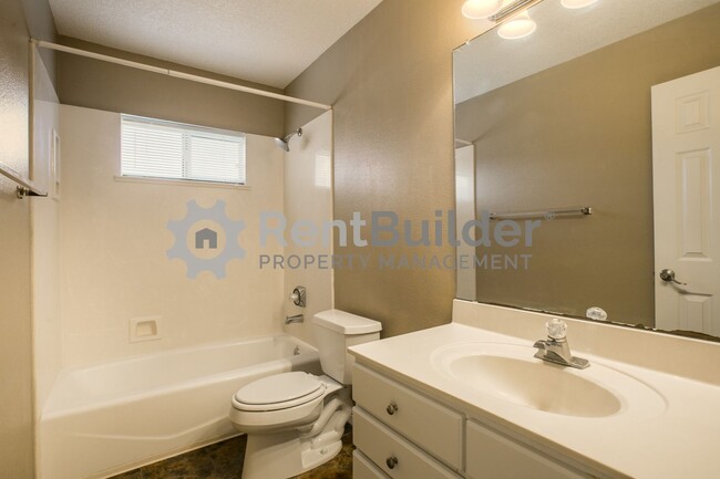 Building Photo - CALL US TODAY AT (505) 808-6467 TO SCHEDUL...