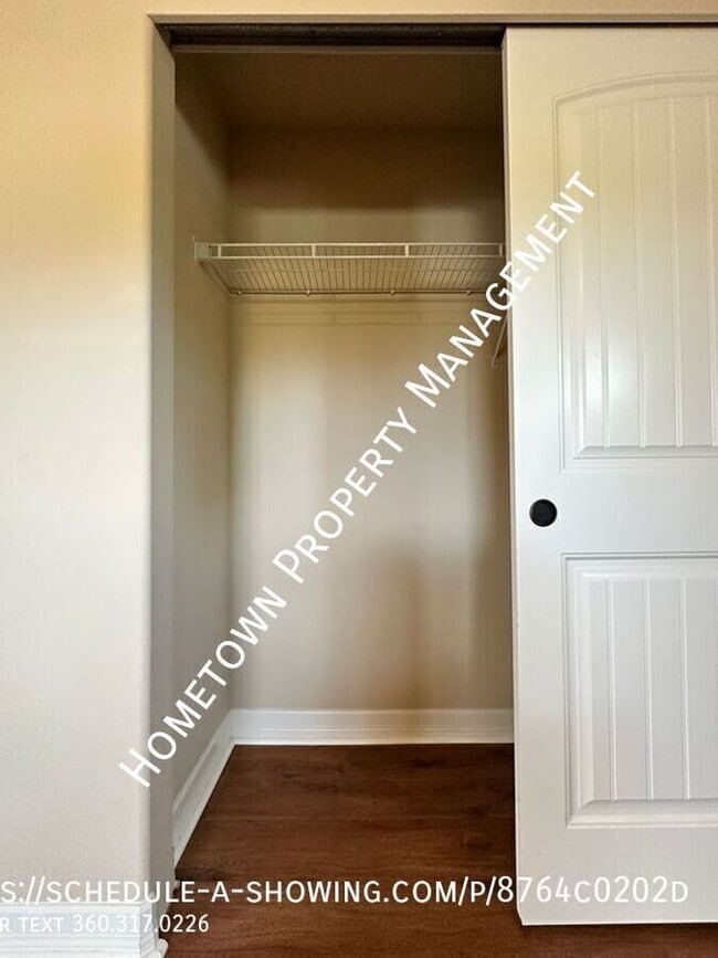 Building Photo - 7301 Ashdown Ln SE