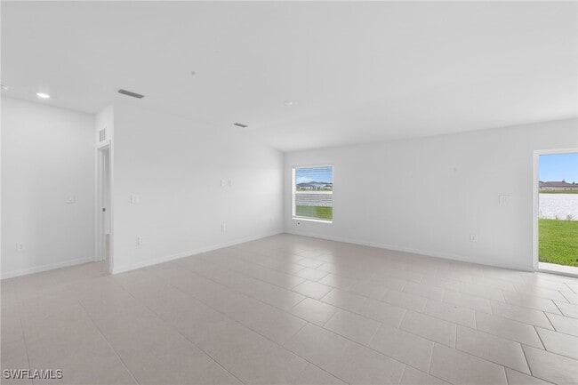 Building Photo - 17627 Paradiso Wy