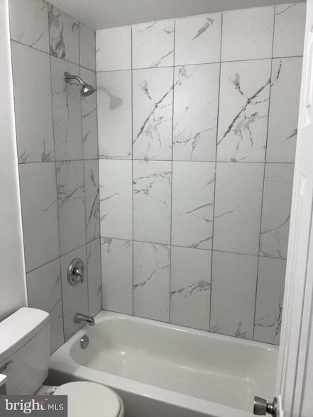 Building Photo - 6920 Groveton Dr