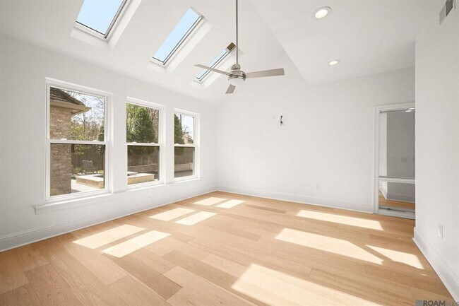 Building Photo - 4 Bedroom Luxury Rental located near Bocage | Private Pool | Mother In Law Suite