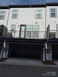 Building Photo - 5011 Westmead Ln