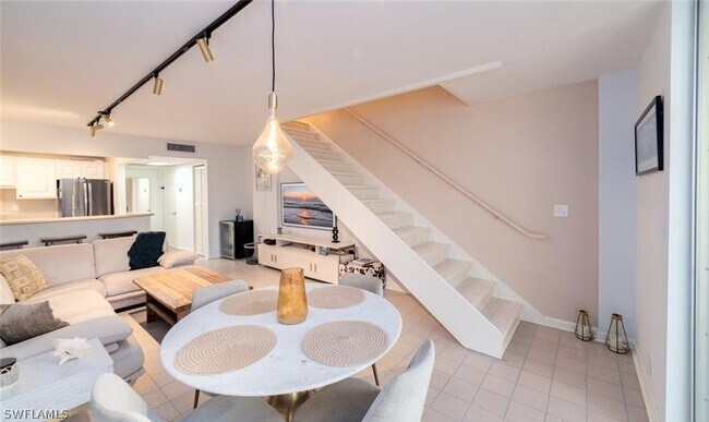 Building Photo - 5 Bluebill Ave