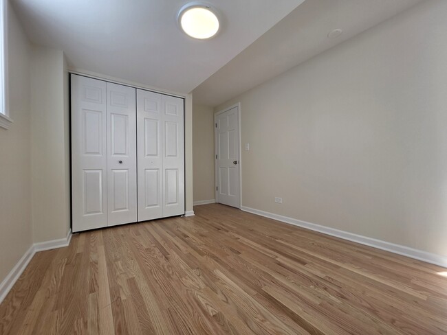 Building Photo - 4122 N Kolmar Ave