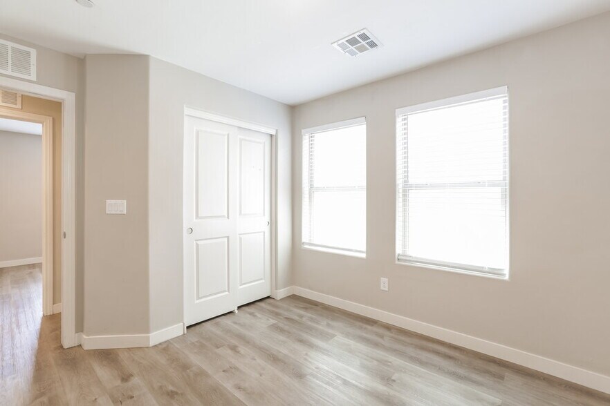 Building Photo - 7563 Bethel Cove Ct