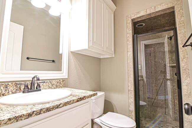 Building Photo - 4304 Saltillo Ct