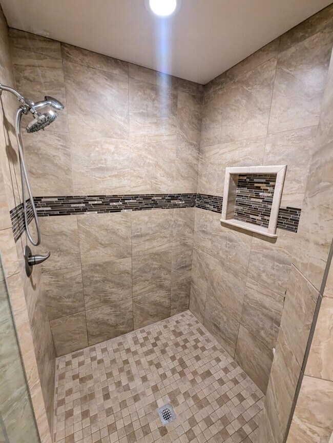 Building Photo - 2216 Chapparel St