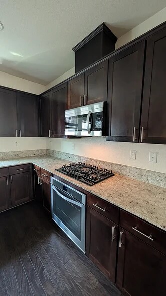 Building Photo - 1582 Neleigh Pl