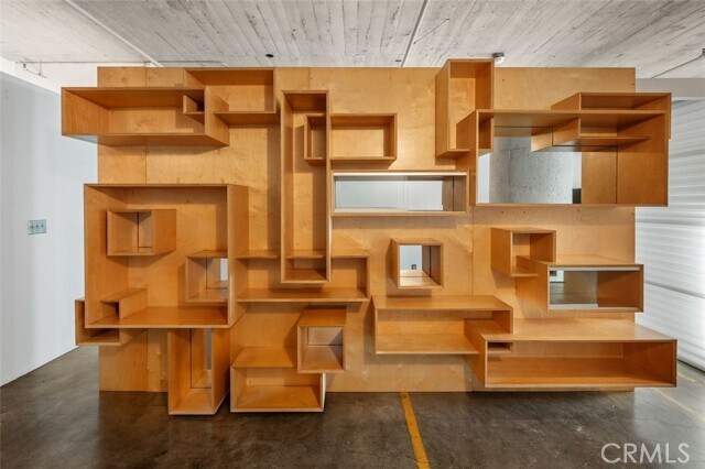 Building Photo - 1855 Industrial St