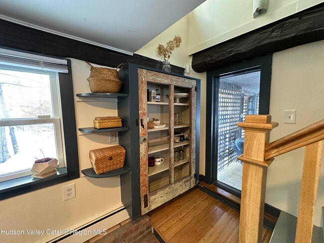 Building Photo - 180 Yerry Hill Rd