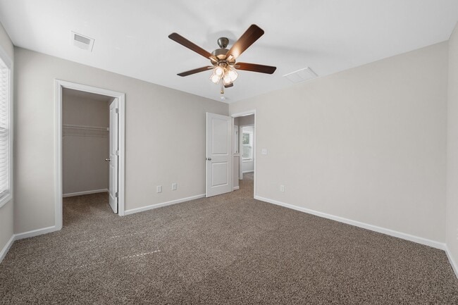 Building Photo - 1217 Dodd St