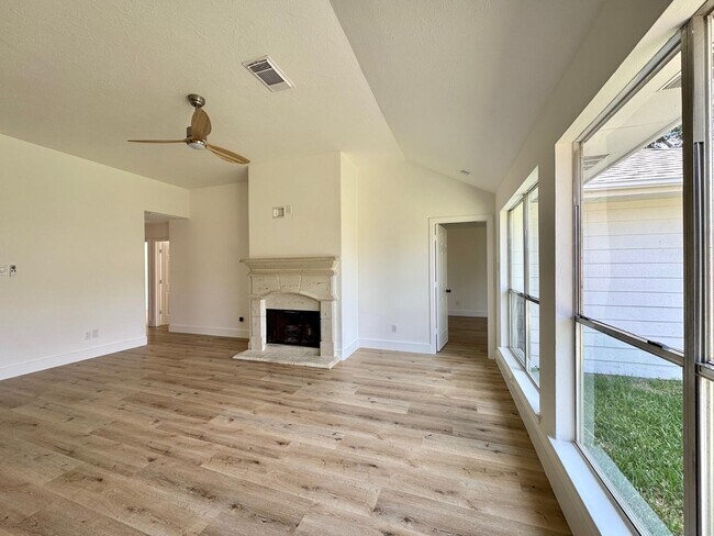Building Photo - 6427 Liberty Valley Dr
