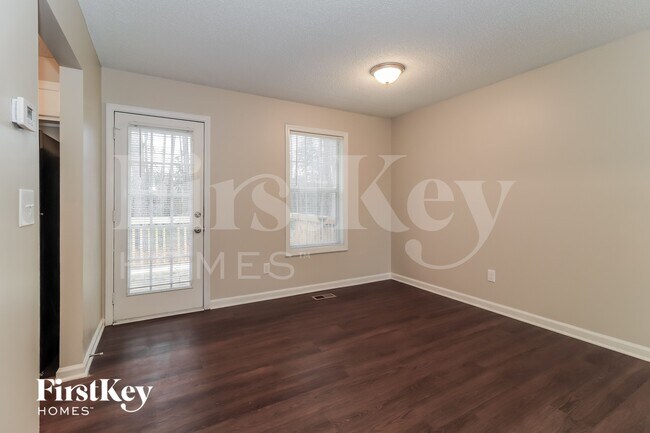 Building Photo - 100 Ivy Brook Dr