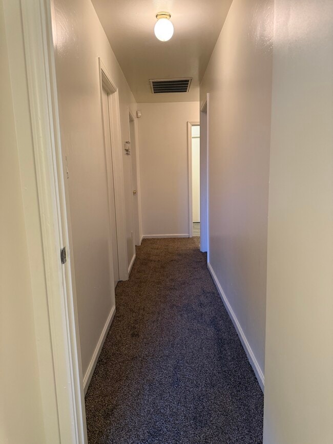 Building Photo - 279 Bighorn Meadow Dr