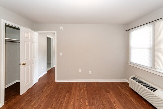 Building Photo - 2107 Rondo St