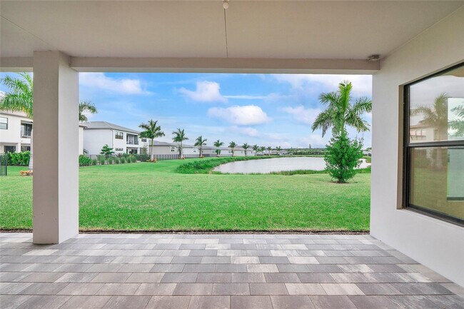 Building Photo - 20119 Pacific Dunes Dr