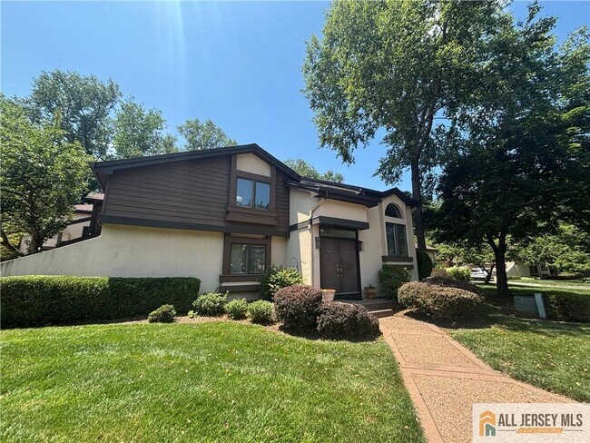 Primary Photo - 514 Sayre Dr