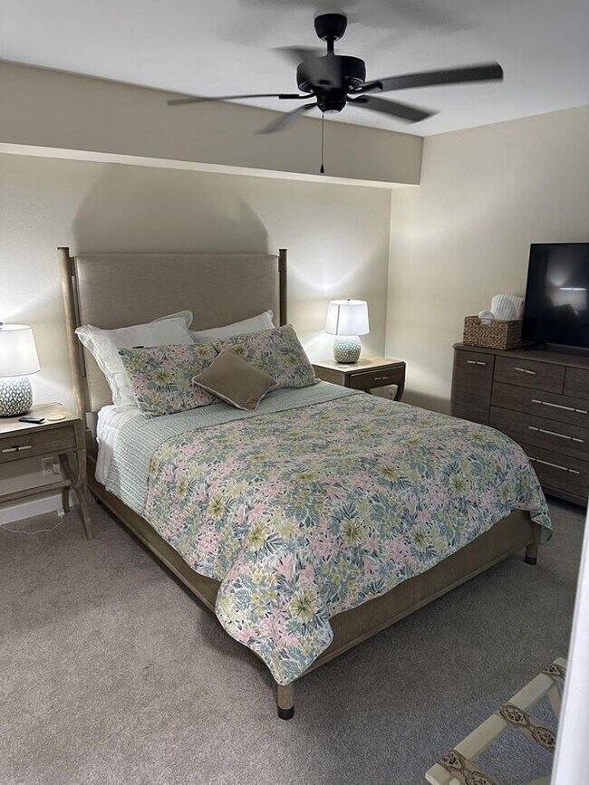 Building Photo - Merida