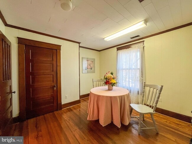 Building Photo - 314 North St