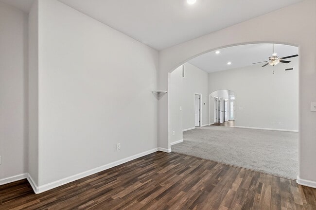 Building Photo - 4 Bedroom Ranch in Creedmoor!