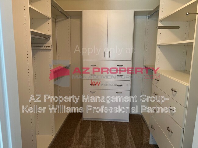 Building Photo - 6732 W Kimberly Way