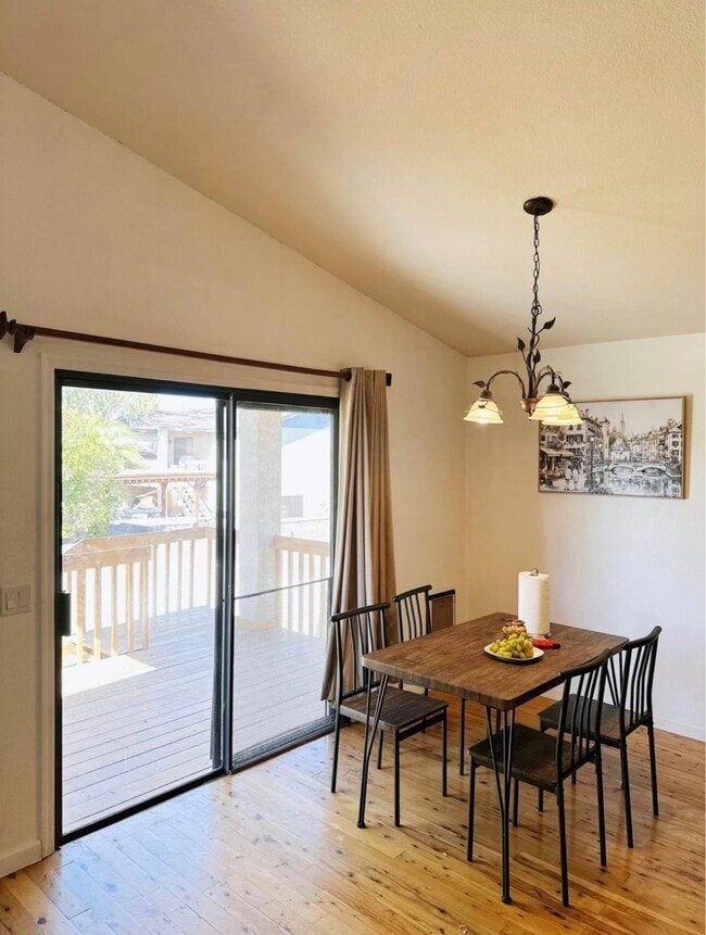 Building Photo - 5018 E Downing St