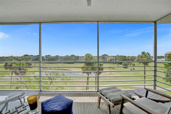 Building Photo - 805 Cypress Blvd