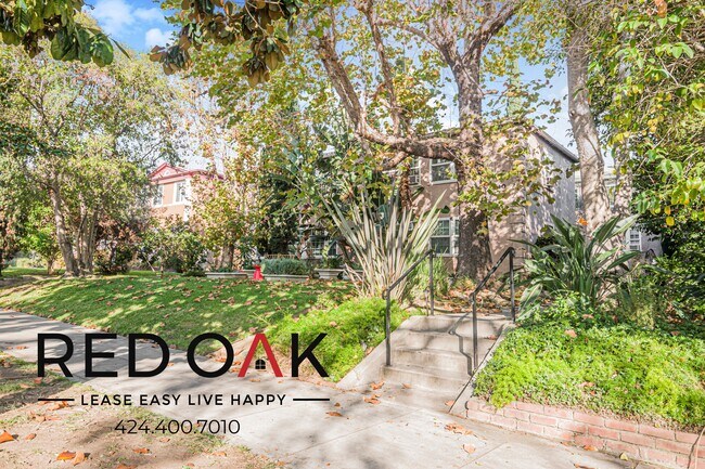 Building Photo - 240 N Van Ness Ave