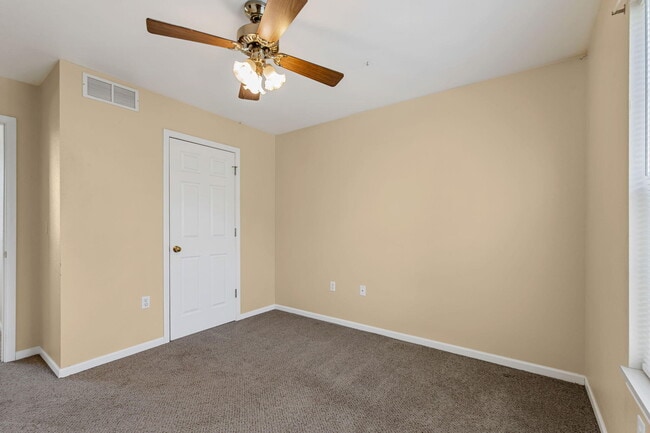 Building Photo - 5364 E Trikalla Dr
