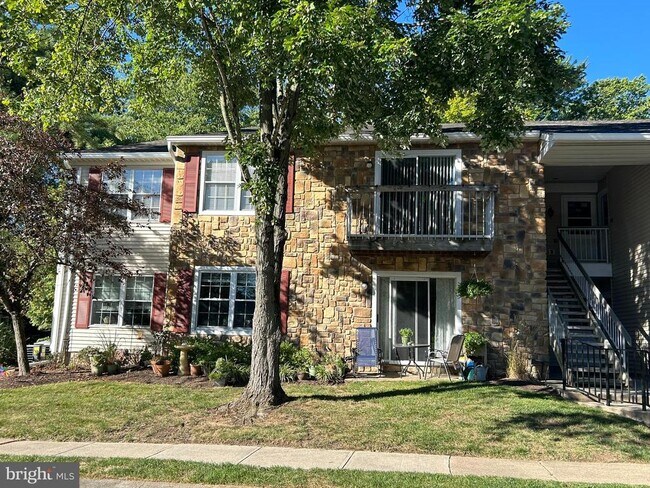 Building Photo - 35 Coral Tree Ct