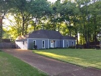 Building Photo - 89 Ericson Rd