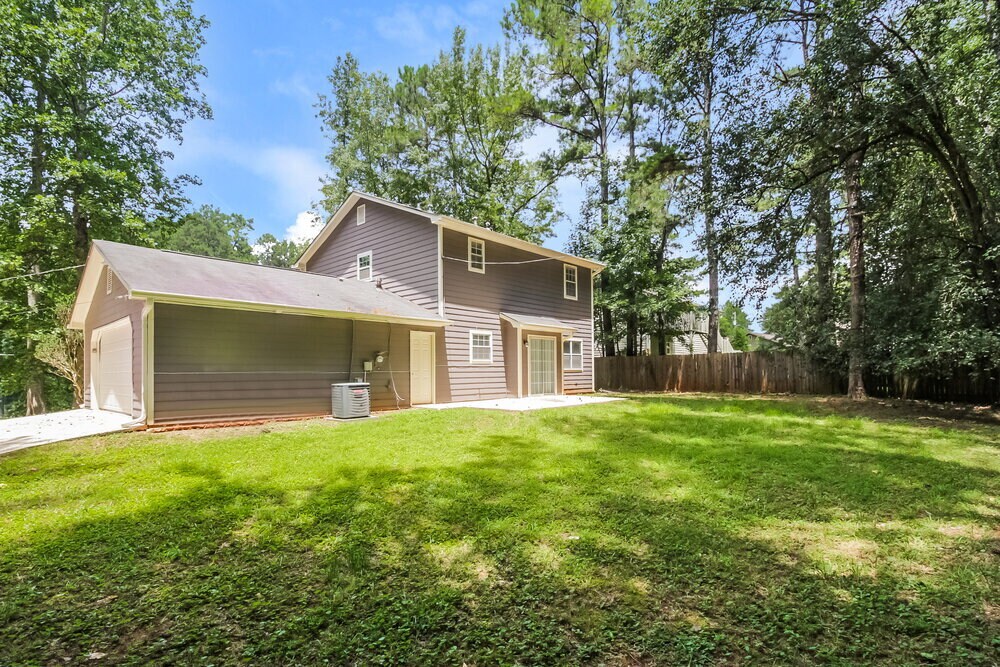 Building Photo - 3138 Jessica Dr