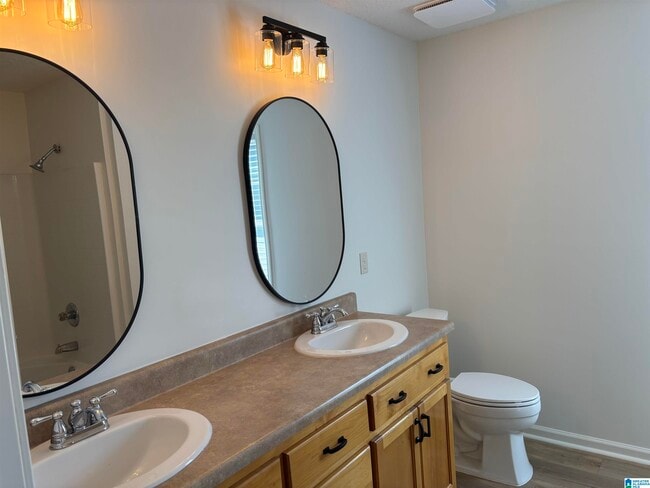 Building Photo - 7714 Thompsons Way