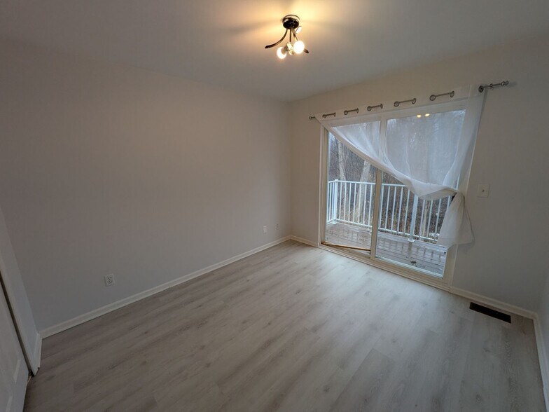 Building Photo - 56254 Troon N