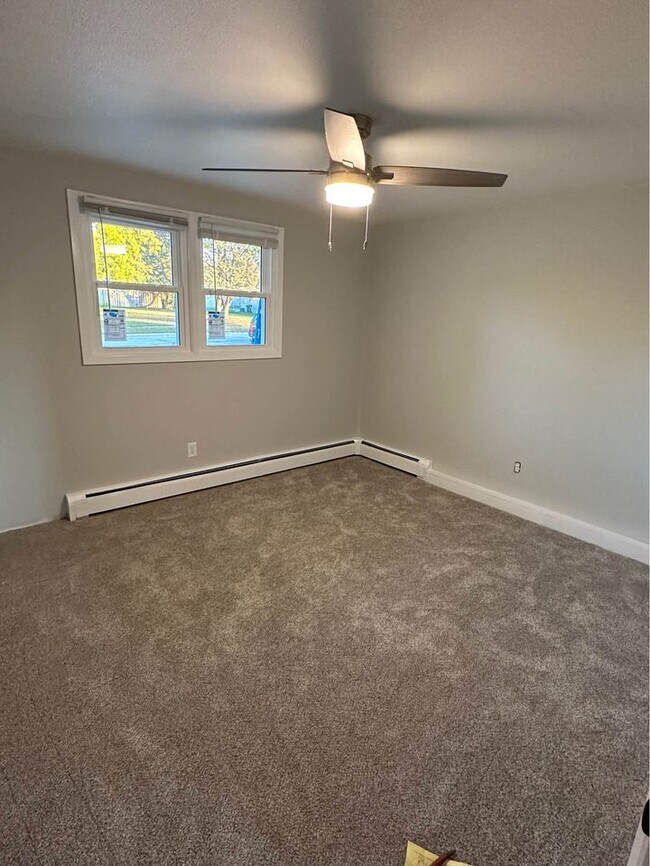 Building Photo - 2092 Terry Ln