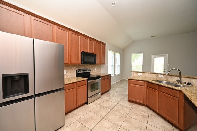 Building Photo - 7006 Kendall Lake Ct