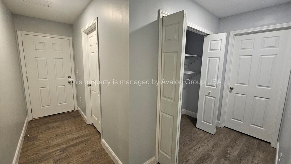 Building Photo - 1978 Solomon St