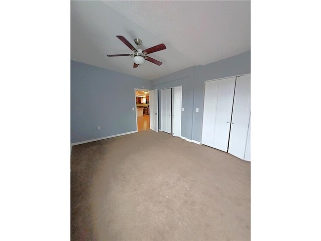 Building Photo - 206 2nd Ave