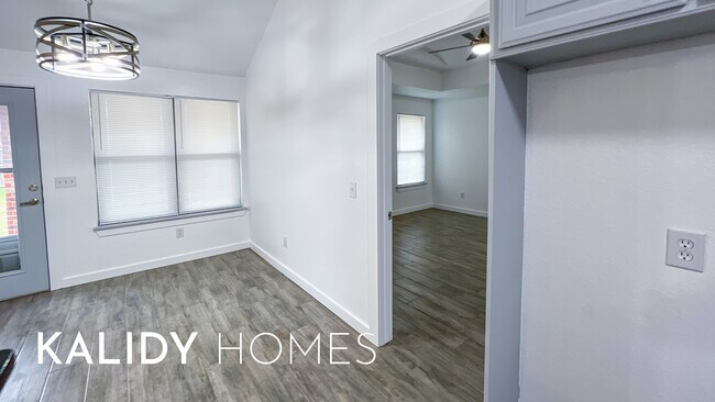 Building Photo - 5921 SE 88th St