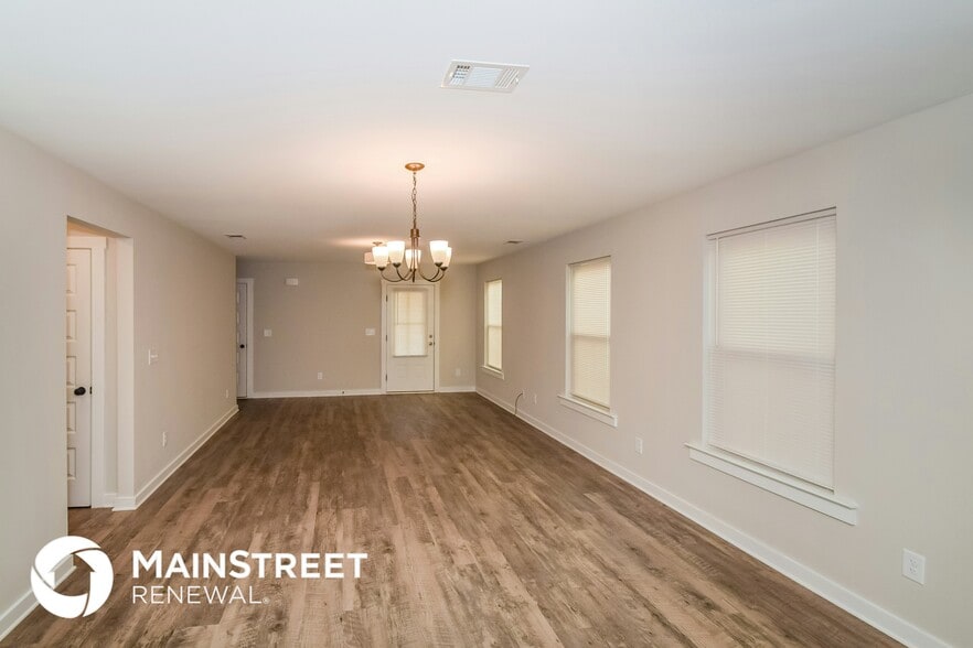 Building Photo - 75 Deer Creek Dr