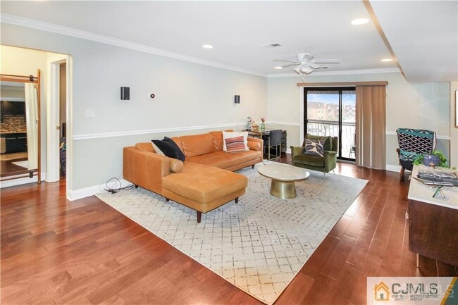 Building Photo - 1611 Raspberry Ct
