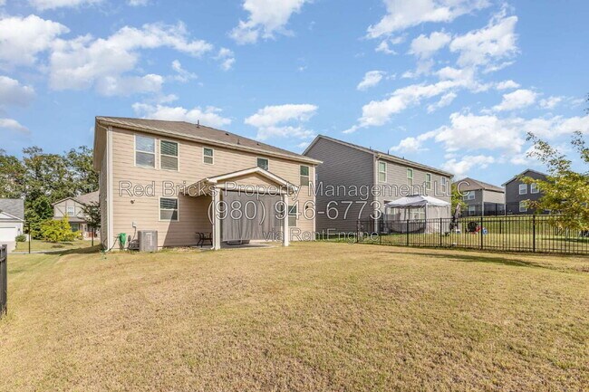 Building Photo - 17322 Carolina Hickory Dr