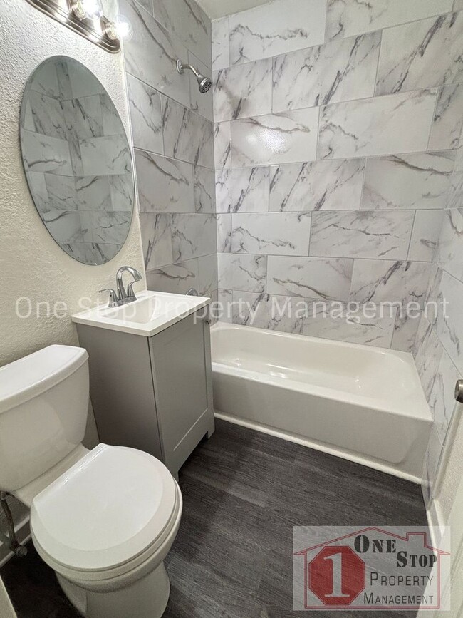 Building Photo - Beautiful 3 Bedroom 1 Bathroom in Kansas City