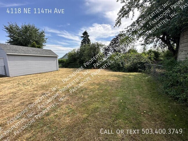 Building Photo - 4118 NE 114th Ave