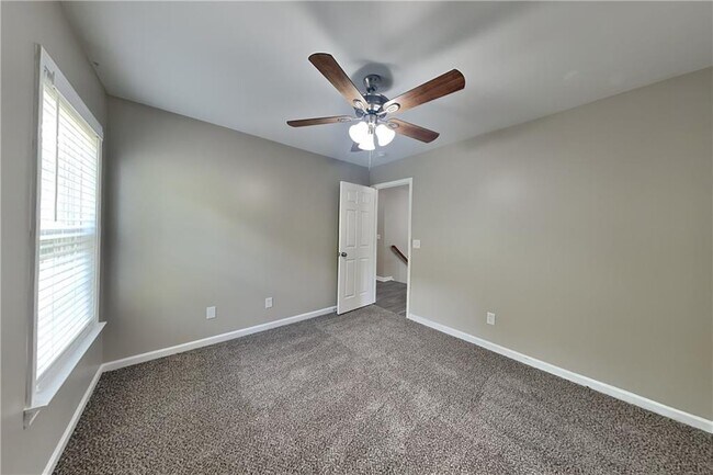 Building Photo - 147 Cedar Bay Cir