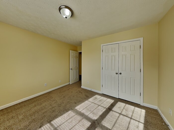 Building Photo - 2770 Field Spring Dr
