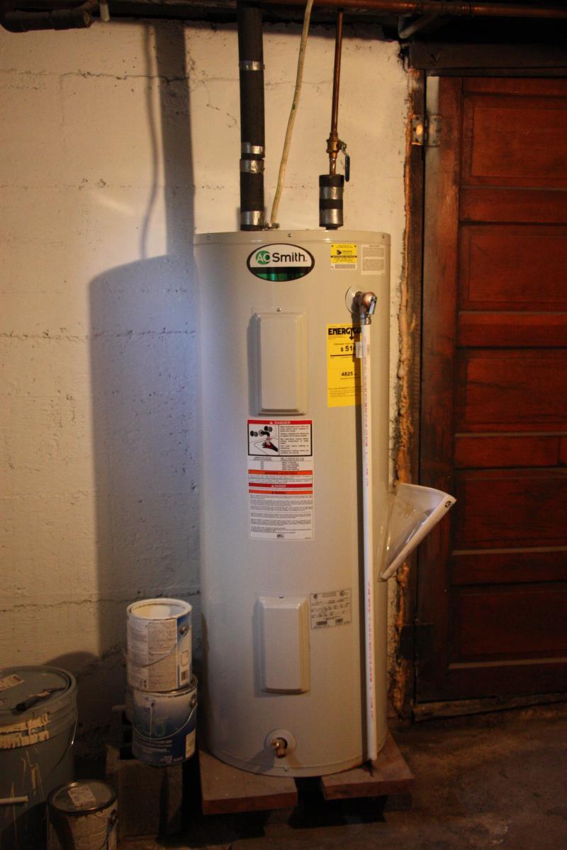 Water heater - 1006 Center St